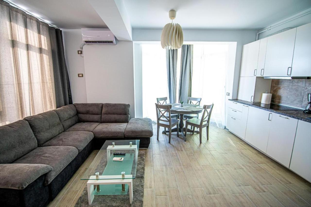 Apartament Katrina - Alezzi Beach - Sea View Năvodari Exterior foto